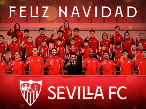 Suazo protagonista del saludo navideño de los capitanes del Sevilla