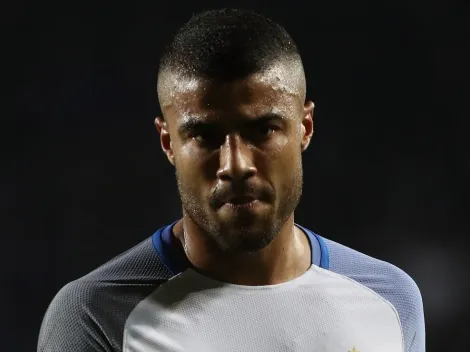 Após recusar o Flamengo, Rafinha fica próximo de gigante italiano