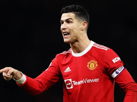 Badalado treinador afirma que Cristiano Ronaldo impediu sua chegada ao Manchester United