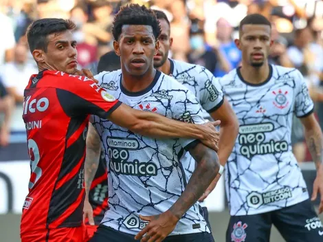 Ele fica! Corinthians renova contrato de ídolo da Fiel