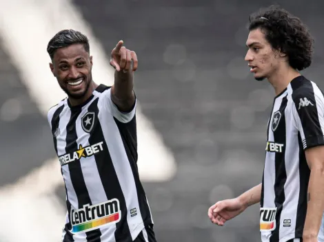 Botafogo marca duas vezes, vence o Bangu e garante primeira vitória no Cariocão