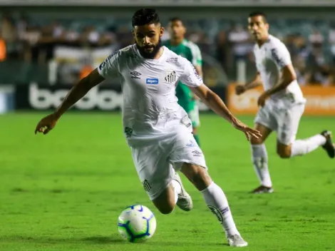 Fez certo? Santos recusa proposta milionária por lateral criticado pela torcida