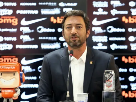 Treinador se coloca a disposição para assumir o Corinthians e anima a torcida