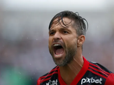 Dois clubes disputam a contratação do meia Diego Ribas, do Flamengo