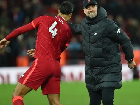 Klopp dá aval e badalado zagueiro brasileiro pode formar dupla com Van Dijk na próxima temporada