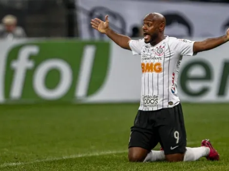 Grande clube brasileiro anuncia a contratação do atacante Vagner Love