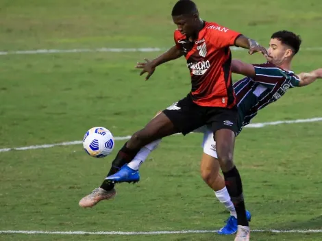 Sem espaço no Athletico e descartado pelo Grêmio, Matheus Babi surpreende e acerta ida para a Europa