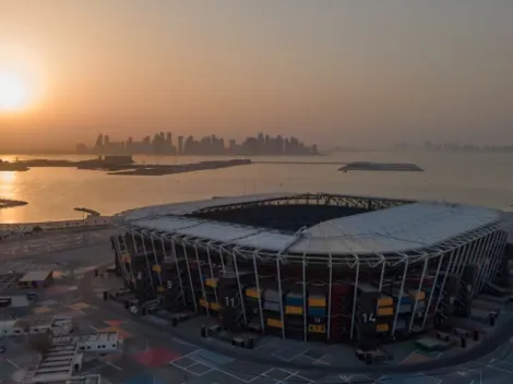 O estádio feito com 974 containers para a copa do mundo no Qatar