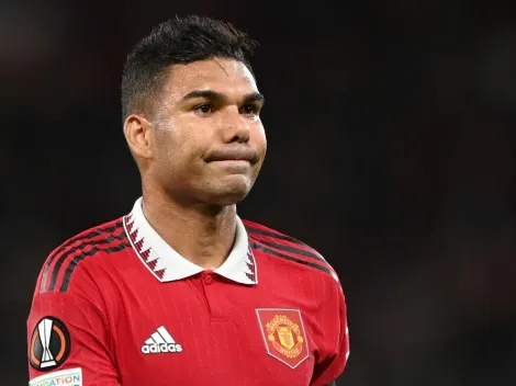 Casemiro não cai nas graças de ten Hag e Manchester United mira a chegada de meio-campista da Serie A