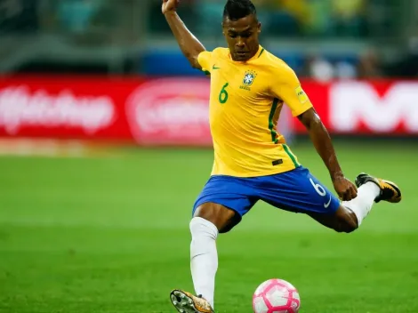 Alex Sandro, titular da Seleção Brasileira, é oferecido a gigante do Brasileirão