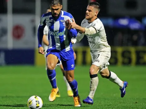 Coritiba apresenta proposta oficial por meio campista brasileiro