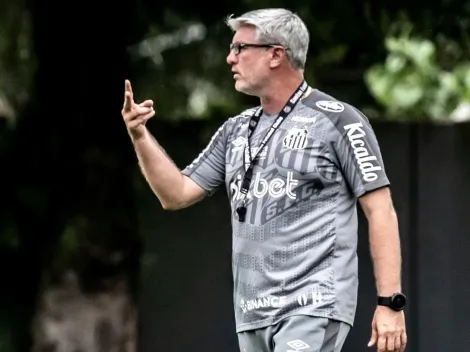 Odair Hellmann diz ser contra a aposentadoria da camisa 10 do Santos