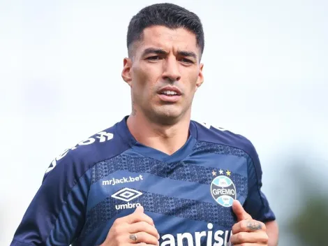 Suárez pode estrear pelo Grêmio nesta terça-feira (17); entenda