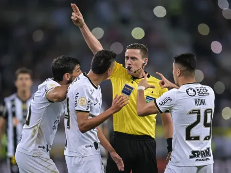 Fernando Lázaro surpreende e 'breca' a saída de contestado jogador do Corinthians