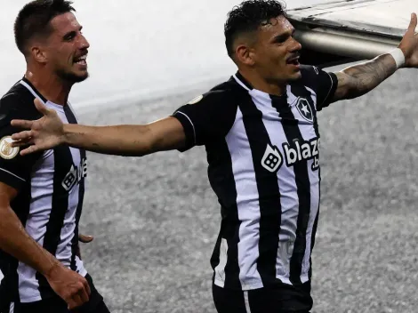 Gigante brasileiro prepara investida para fechar com o atacante Tiquinho Soares, do Botafogo