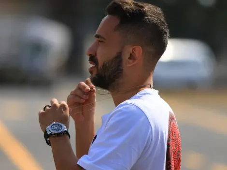 Vítor Pereira 'barra' Éverton Ribeiro do time titular do Flamengo, e outro gigante brasileiro pode se aproveitar da situação