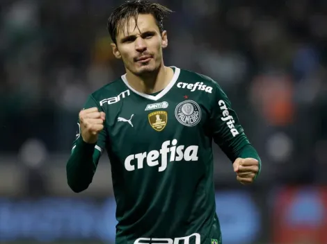 Gigante da Premier League 'atravessa' o Wolves e abre conversas pela contratação de Raphael Veiga, do Palmeiras