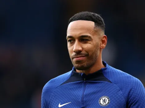 Sem espaço no Chelsea, Aubameyang pode pintar em gigante da Serie A