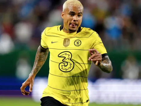 Ex-Flamengo, Kenedy surpreende e se oferece para atuar com as cores de gigante brasileiro em 2023