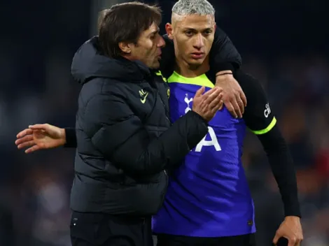 Richarlison detona jornal argentino após ser acusado de exigir a saída do técnico Antonio Conte