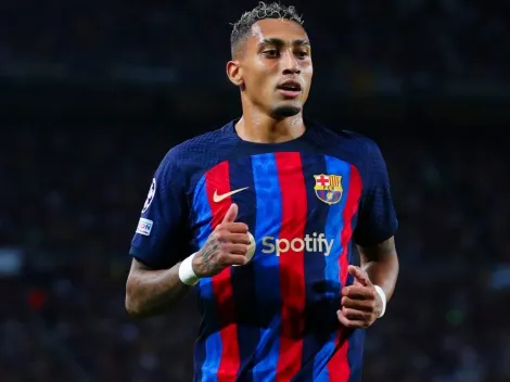 Gigante da Premier League pode tirar Raphinha do Barcelona na próxima janela de transferência