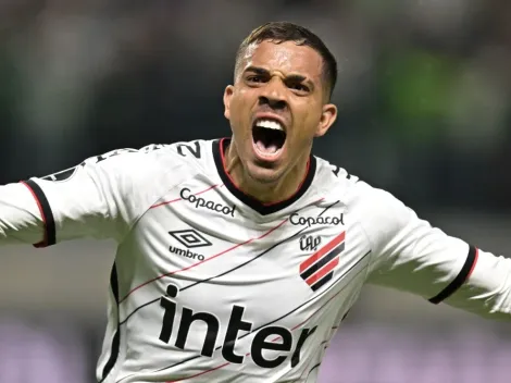 Gigante carioca pode dar 'chapéu' no Corinthians e fechar com o uruguaio David Terans, grande nome do Athletico