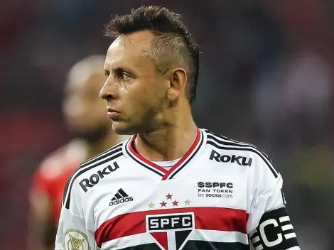 Torcida de gigante do Brasileirão pede a contratação de Rafinha: "Precisamos de liderança"