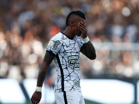 Paulinho admite que pode mudar de posição no Corinthians