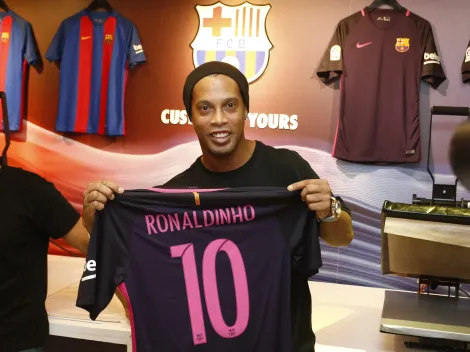 Ronaldinho divulga músicas que ouvia nos tempos que jogava no Barcelona