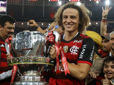 Jornal revela cláusula que permite David Luiz ter contrato renovado com o Flamengo; Veja detalhes