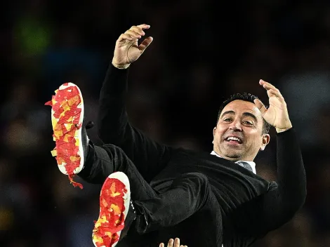 Em grande fase, Xavi não chega a acordo com o Barcelona e pode ficar livre no mercado da bola