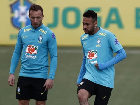 Arthur e Neymar: clube inglês quer fechar com os brasileiros para a próxima temporada