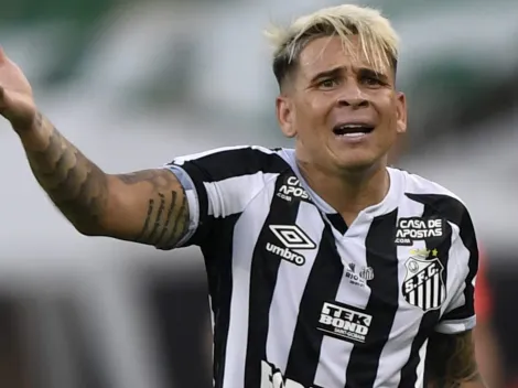 "Vai assinar em breve"; Afastado pelo Santos , Soteldo pega todos de surpresa e vai assinar contrato com gigante do futebol brasileiro