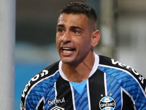 Grande clube do futebol brasileiro acerta a contratação do atacante Diego Souza, ex-Grêmio