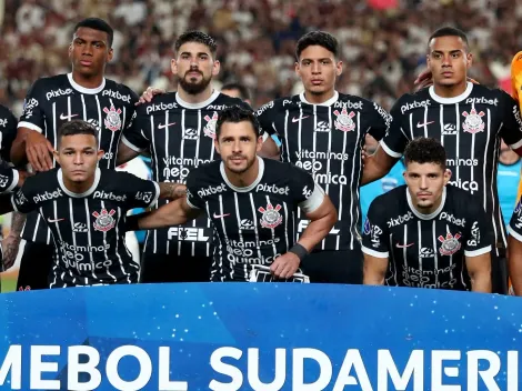 "Um dos piores jogadores que já vi"; Torcida do Corinthians se enfurece e faz campanha pela saída de grande nome