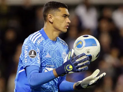 Goleiro Santos, do Flamengo, pode acertar com gigante do futebol brasileiro nos próximos dias; interesse é forte