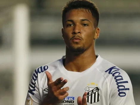 Santos topa vender e acordo pode ser firmado: Marcos Leonardo pode ser oficializado por grande potência da Premier League nos próximos dias