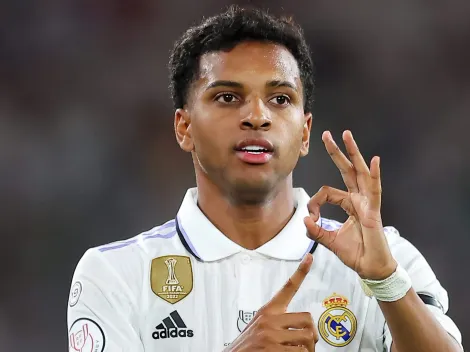 Tá chegando! Rodrygo posta foto com craque e aumenta rumores sobre acerto