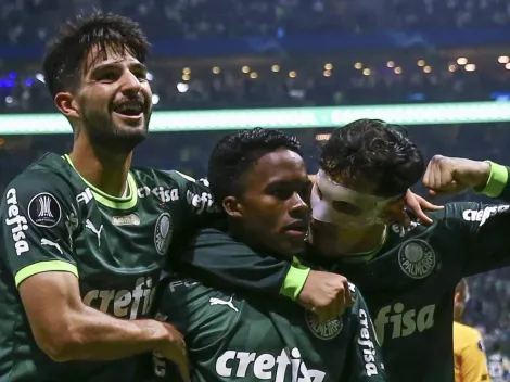 Xodó de Abel Ferreira sofre grave lesão e vira desfalque no Palmeiras