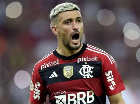 Arrascaeta manda grande recado ao elenco do Flamengo após vitória no clássico