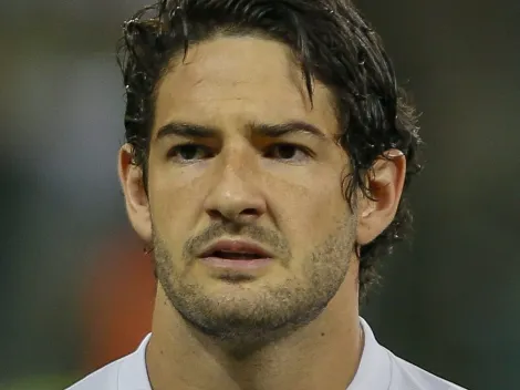 Treinador pode ter revelado clube de Alexandre Pato na próxima temporada