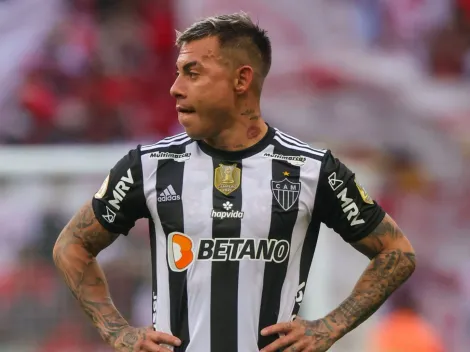 Atlético Mineiro decide negociar Eduardo Vargas; destino pode ser o Rio