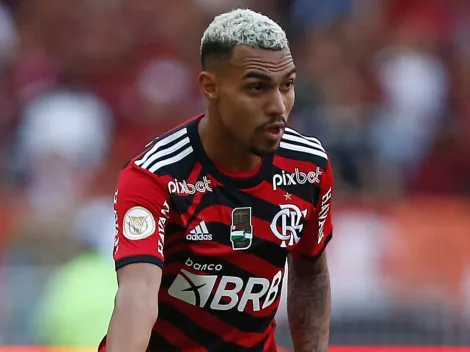 Tite escolhe novo titular do Flamengo após saída de Matheuzinho para o Corinthians