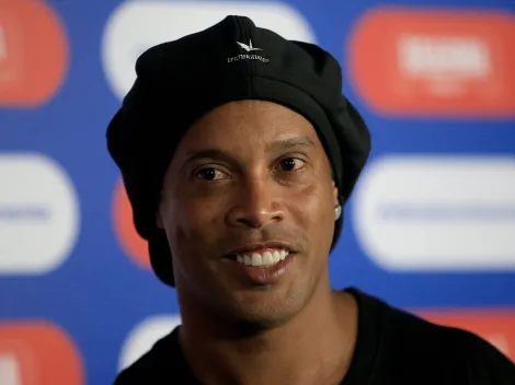 Ronaldinho elege Mundial2006 no Barcelona como pior da carreira