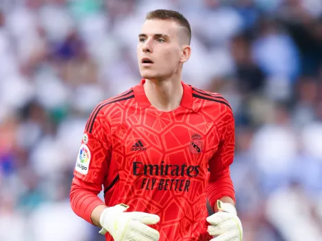 Lunin encerra silêncio sobre futuro no Real Madrid