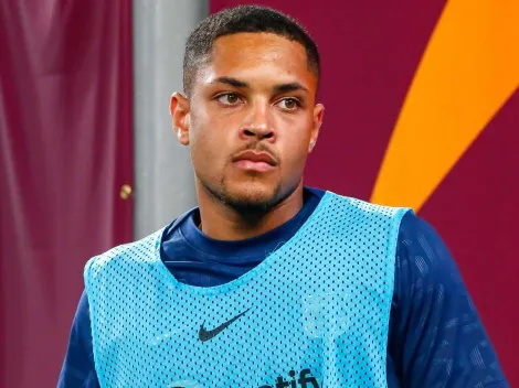 Vitor Roque quer ser vendido do Barcelona imediatamente