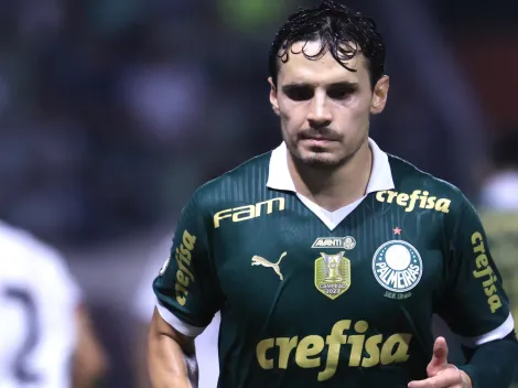 Raphael Veiga recebe propostas e Palmeiras decide manter o meia