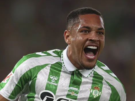 Barcelona deve vender Vitor Roque para Real Betis em 2026