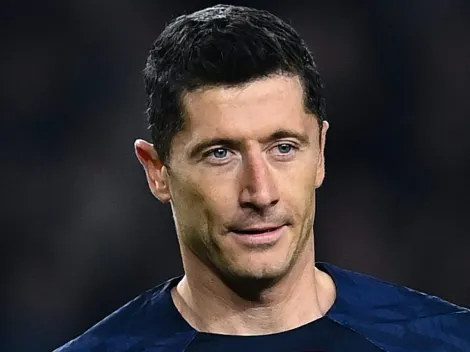 Lewandowski recebe proposta para trocar o Barcelona pela Arábia