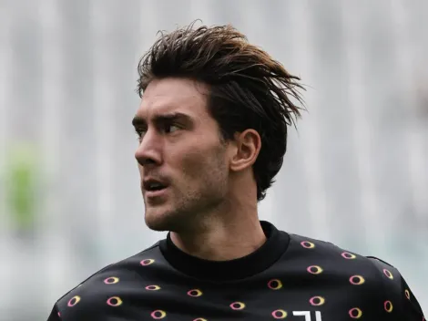 Juventus trabalha pela renovação de Vlahovic, alvo do Arsenal e City